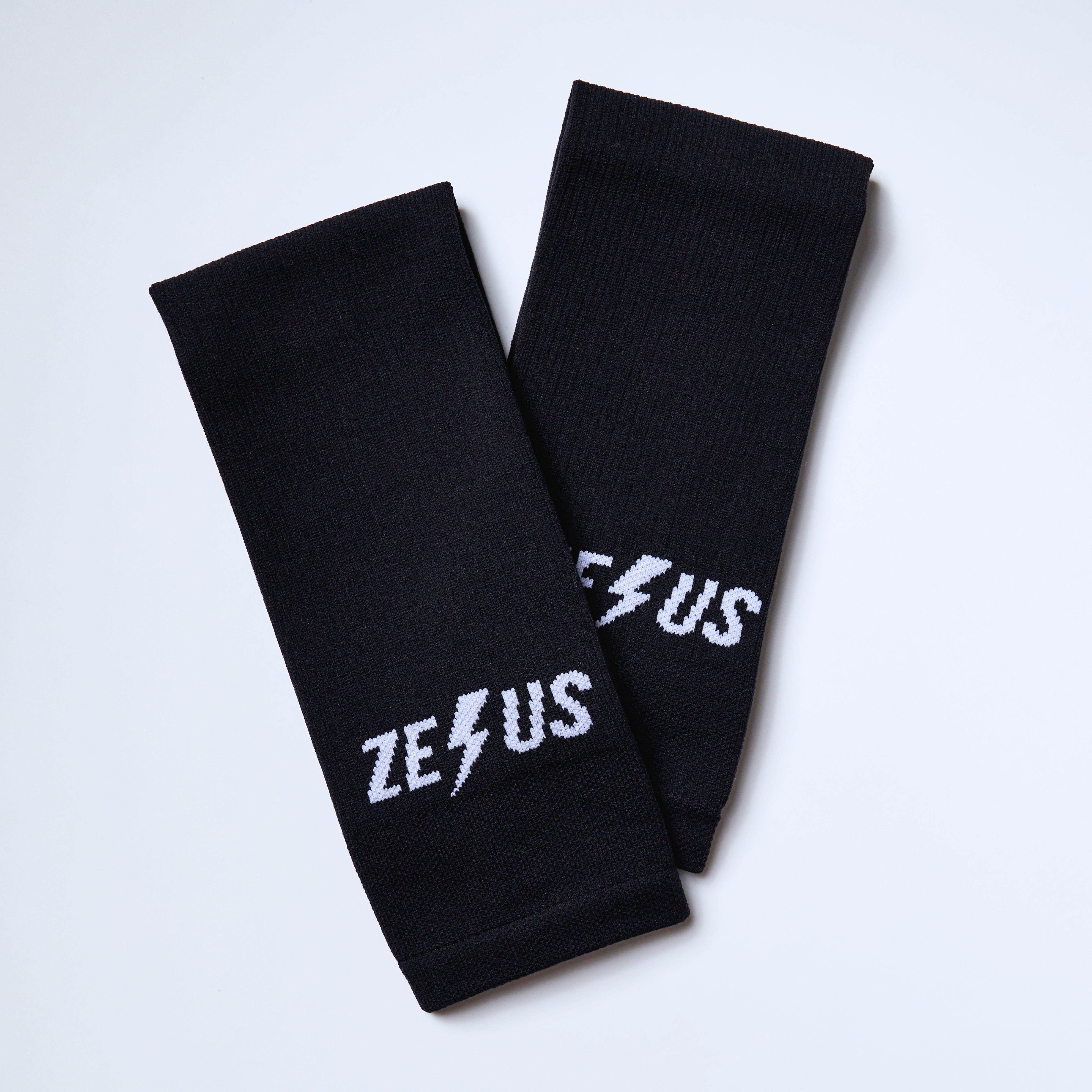 Zelus Black Cut Socks